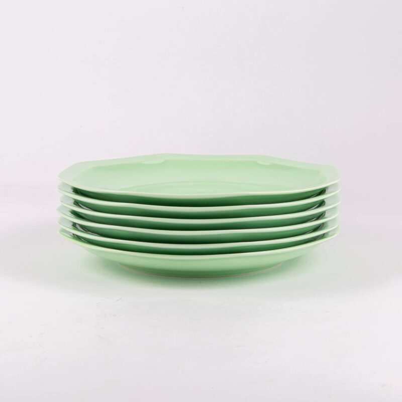 Pack-de-6-assiettes-octogonales-en-porcelaine-verte-française-24.5cm