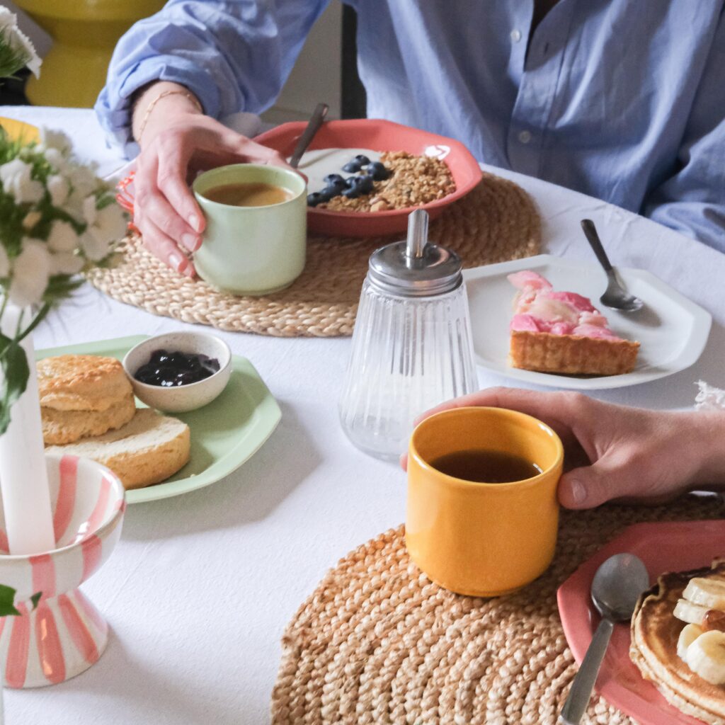 nos-tasses-sans-anse-en-porcelaine