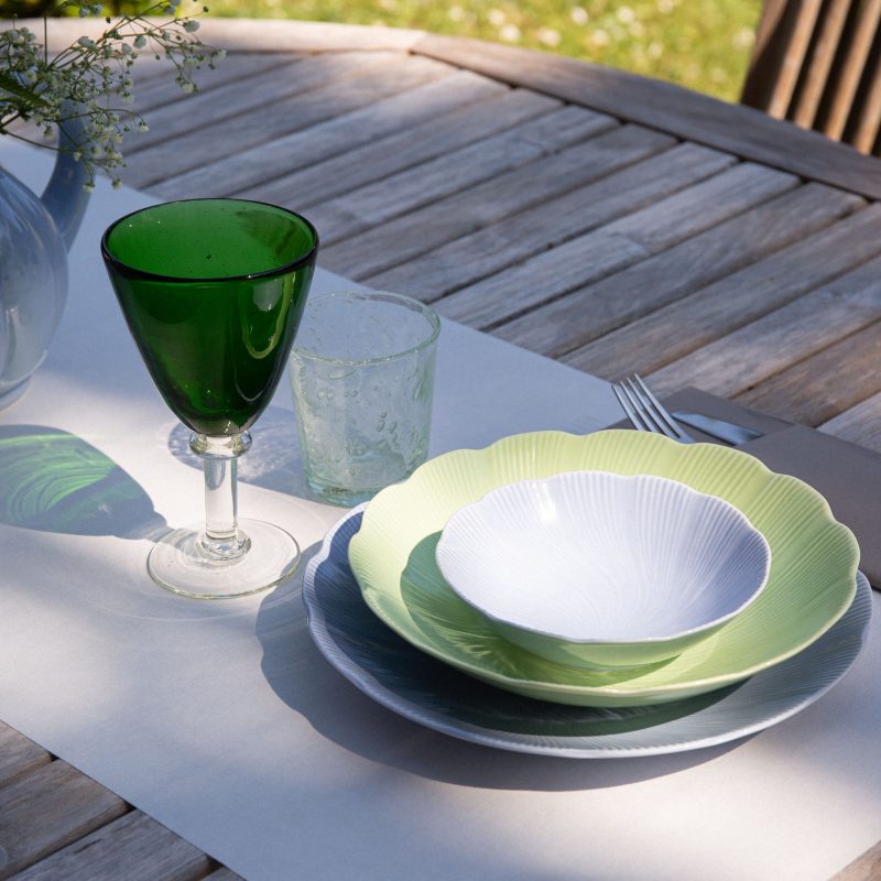 assiette-creuse-vert-porcelaine